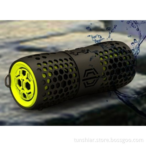 Ipx4 Waterproof Bluetooth Speaker in China